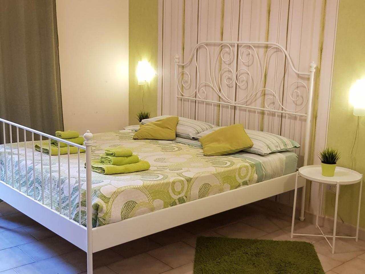 Apartment In Salerno Centro Экстерьер фото