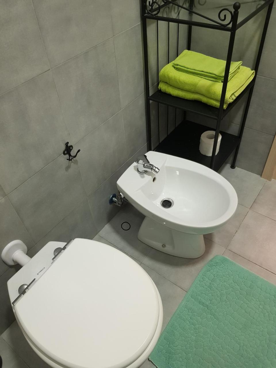 Apartment In Salerno Centro Экстерьер фото